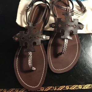 New Tory Burch Chandler Flat Sandal Size 11